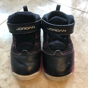 Toddler girls Air Jordan Nike sneakers